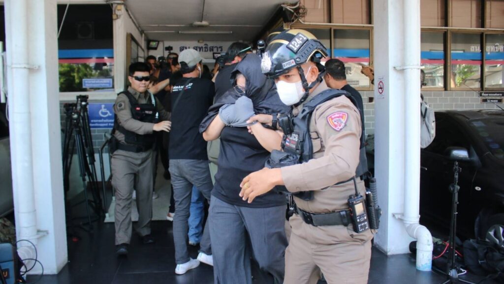 อุ้มฆ่าผู้จัดการหนุ่ม: ตร.คุมตัว “สรวีย์–เบญญาภา” ฝากขัง ค้านประกัน