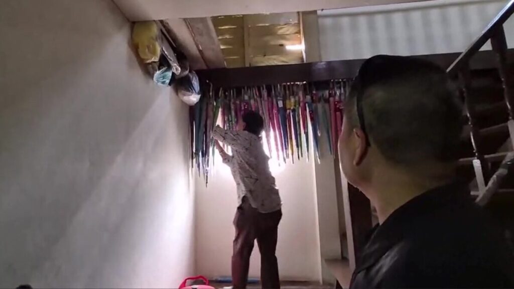 ครูเกษียณซุกเงินในบ้านหนีแก๊งคอลดูดเงิน ช็อคหายกว่า 2 แสน เชื่อฝีมือลูกศิษย์แสบ