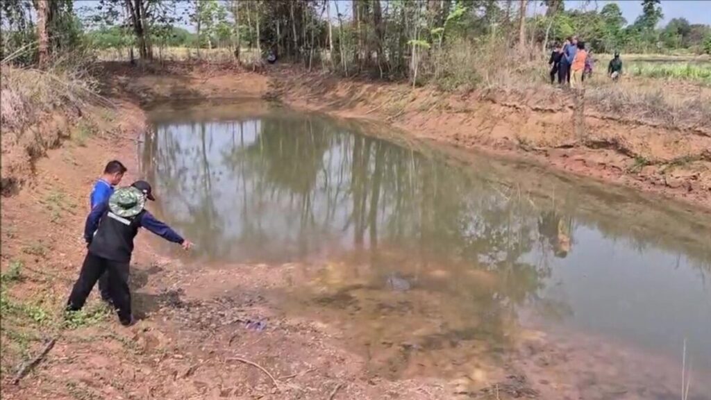 บุกจับหนุ่มเสพยาบ้า อ้างรักษาโรคเกาต์ช่วยให้เดินได้ปกติ เจ้าหน้าที่คุมตัวดำเนินคดีเข้ม