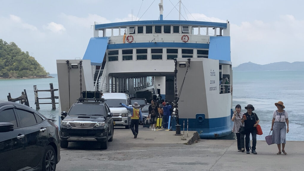 เรือเฟอร์รี่เกาะช้าง ขออภัยกรณีสื่อสารคลาดเคลื่อน ปรับอัตราค่าโดยสารใหม่สะท้อนต้นทุนน้ำมัน