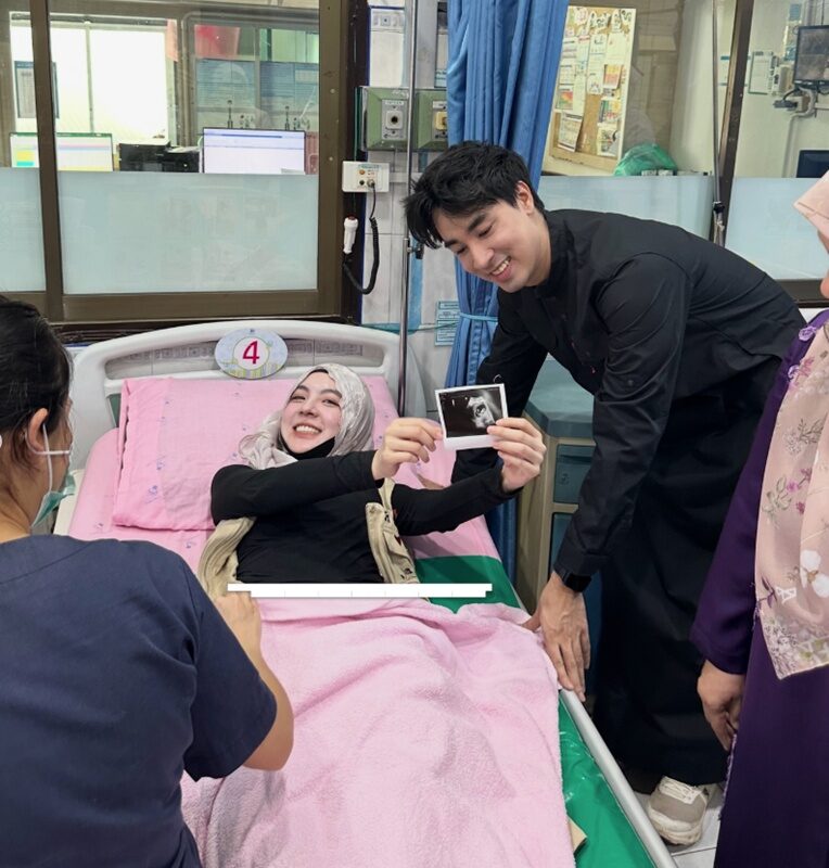ฟีฟ่า เปรมอนันต์ ขึ้นแท่นว่าที่คุณพ่อป้ายแดง ประกาศข่าวดีภรรยาสาวตั้งครรภ์ลูกคนแรก