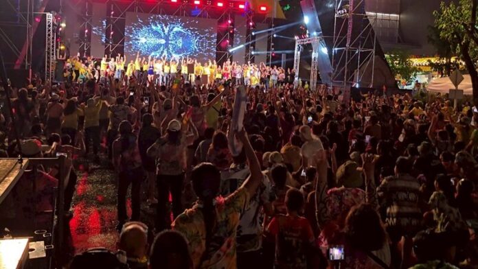 คลื่นมนุษย์ถนนข้าวเหนียวขอนแก่นวันแรกบรรยากาศไม่คึกคัก